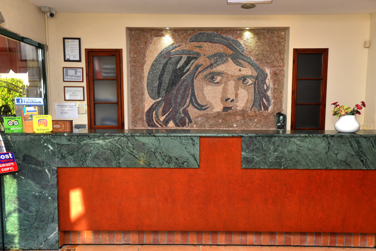 Hotel Mutlu