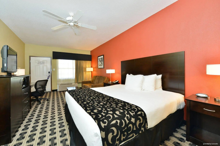 Best Western La Place Inn