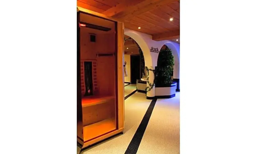 Hotel Lasalt Garani
