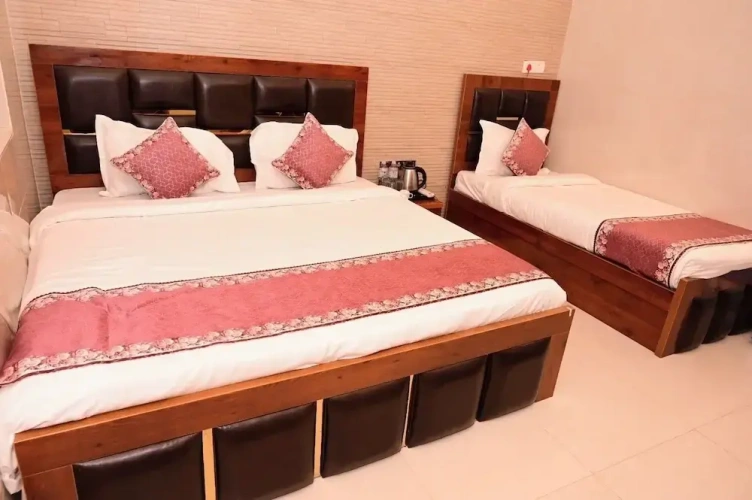 Superior Triple room