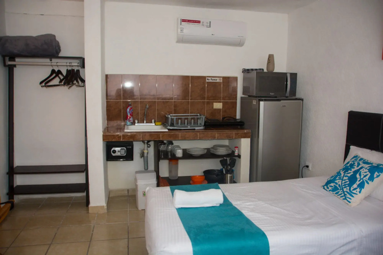 Mandarina Apartment by Andiani