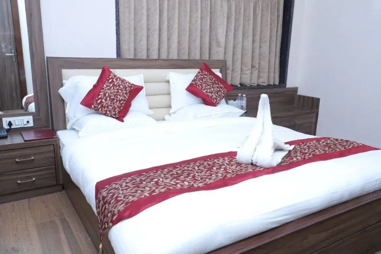 Hotel Golden Palace