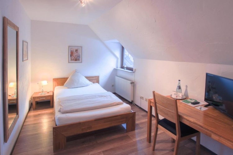 Economy Single room