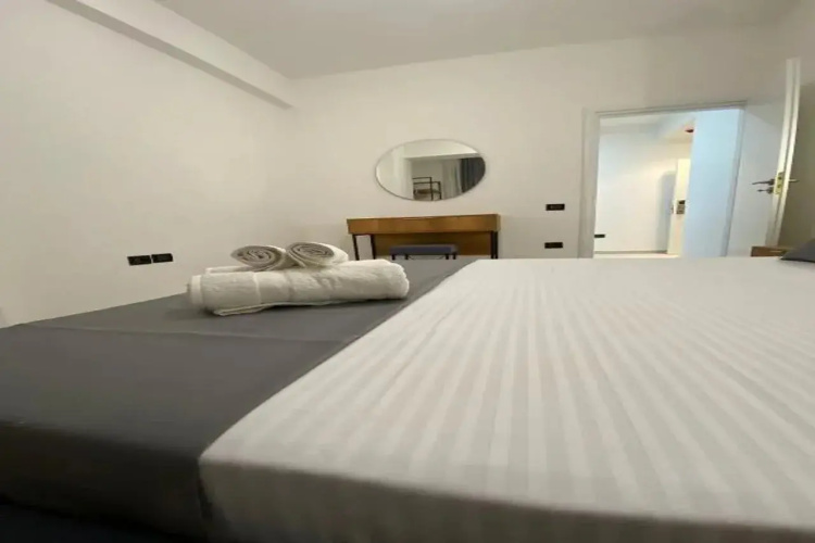 Hotel Maor