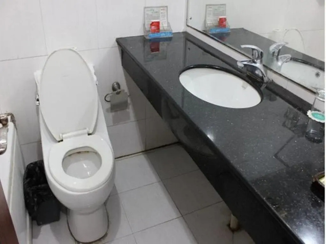 Tongxiang Phoenix Inn
