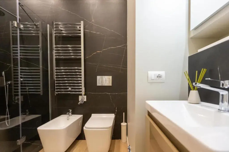 Apartment Bocconi 1