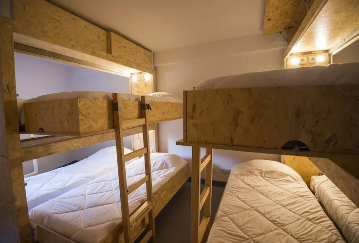 Des Arts- Guesthouse - Hostel