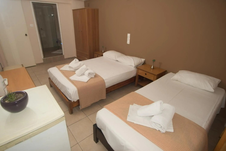 Byron Hotel