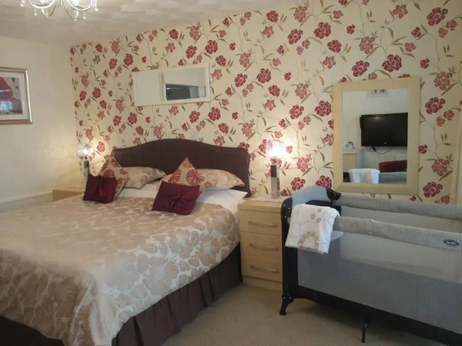 Estuary Lodge B&B