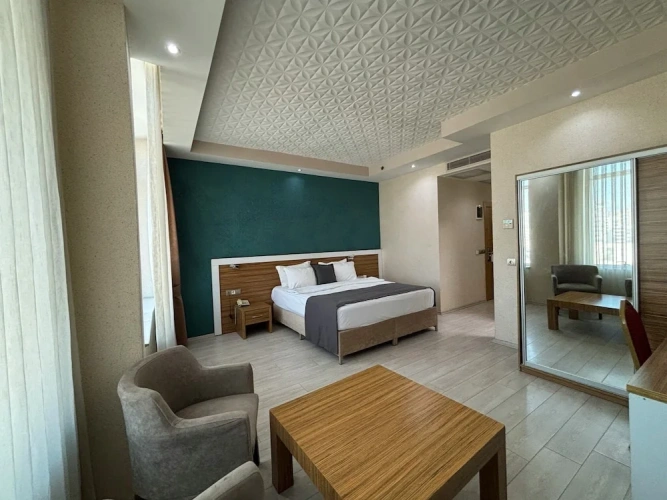 1 Bedroom Standard Family room