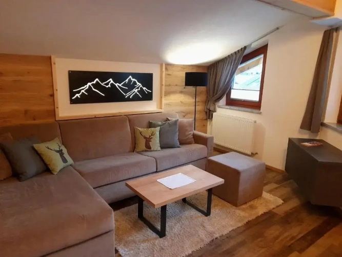 2 Bedrooms Apartment with balcony