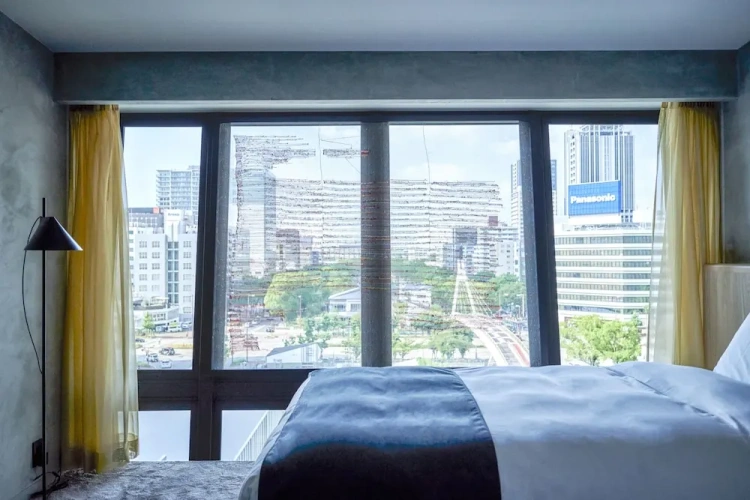 Standard Twin room with forest view