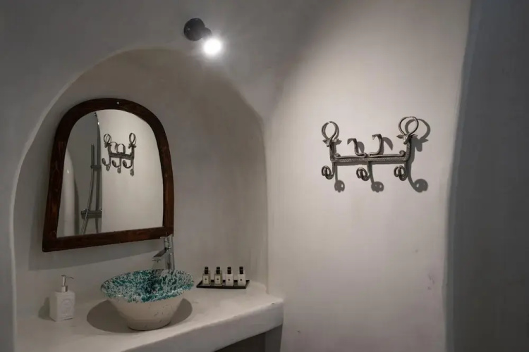Madame Kalitsi-irini Apartment
