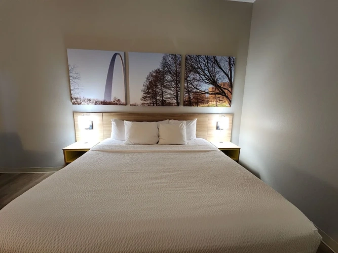 Deluxe Double Suite
