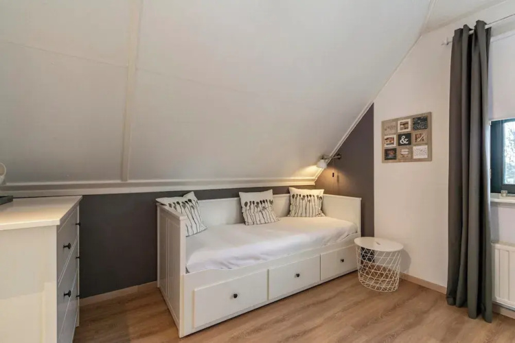 Dutch Beach Hideaway w/ Parking