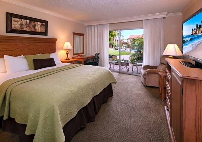 Double room with courtyard view