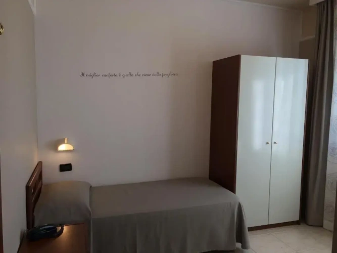 Standard Double room with view