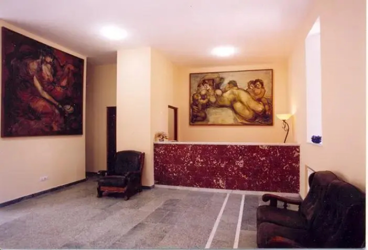 Muza Hotel