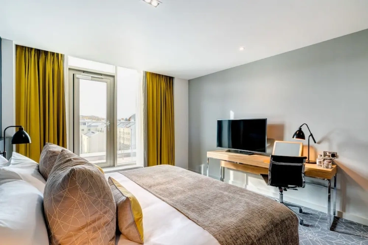 City Double room with balcony