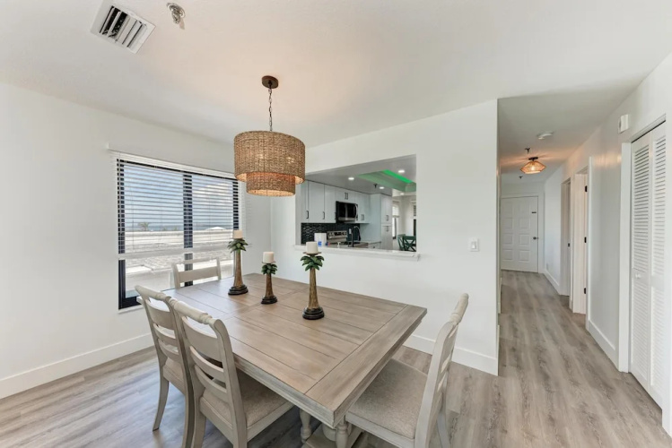 Anna Maria Island Beach Sands 202-private Beach Access-heated Pool