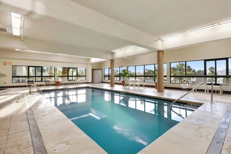 Palms 514- Beachfront Condo 2 2 5th Floor Beach Front Sleeps 8