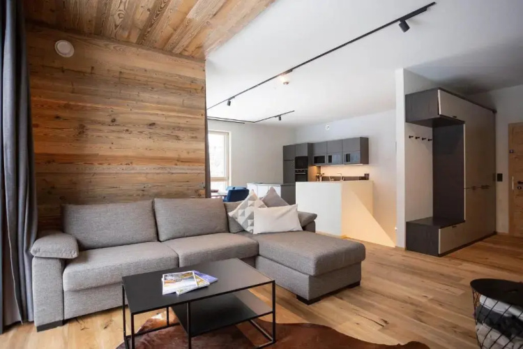 sGmiatli – Hideaway Apartments