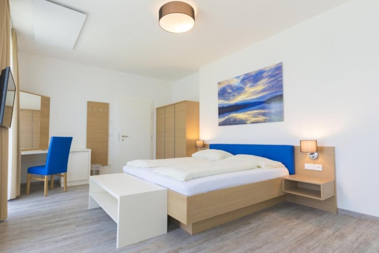 Comfort Double room with lake view