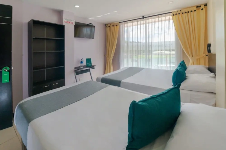 Standard Twin room