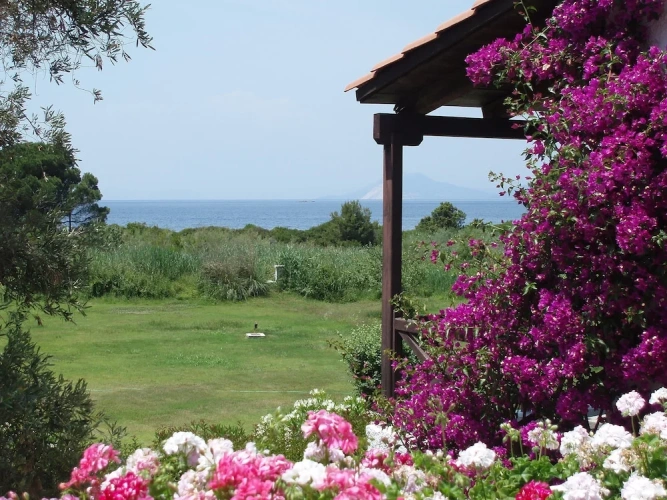2 Bedrooms Villa with sea view