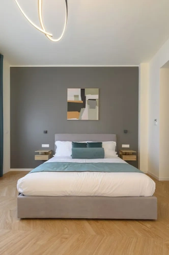 Deluxe Quadruple room with balcony and with city view
