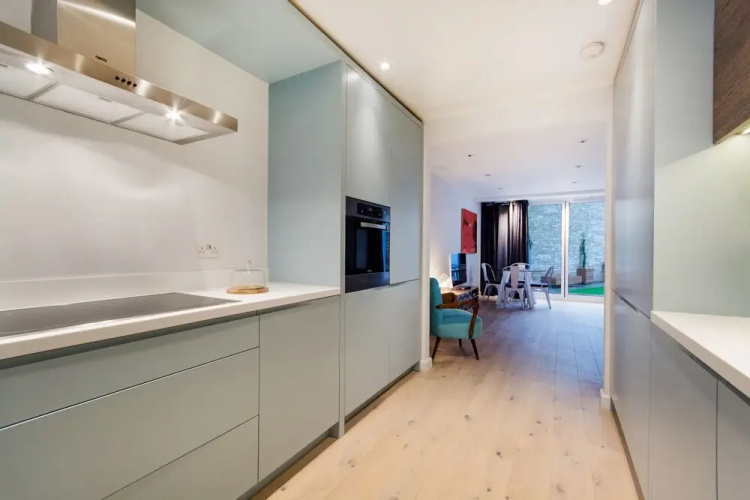 Modern Oasis Apartment