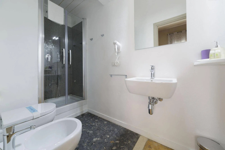 Budget Rooms Sonnino 37
