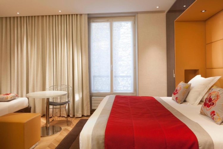 Superior room