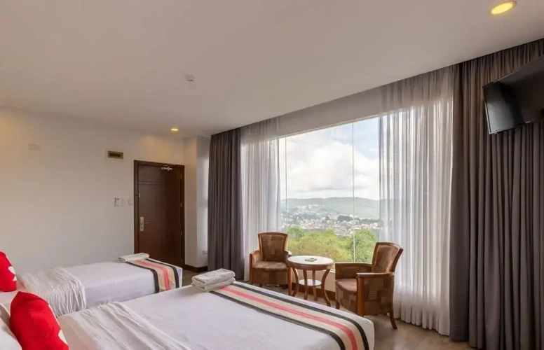 Quadruple Suite with mountain view