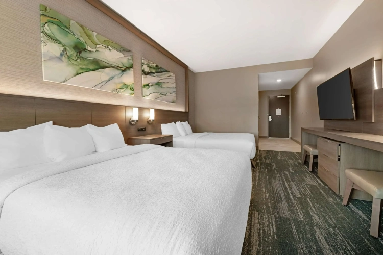Standard Quadruple room