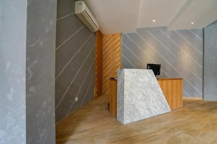 OYO 1574 U_xpress Hotel