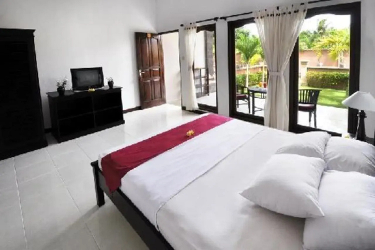 Bali Breezz Hotel