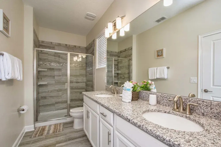Storey Lake-5 Bedroom Pool Home-1663ST
