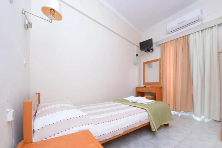 Standard Double room with view