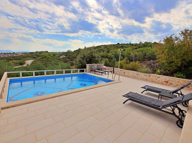 Holiday Home Villa Tonka