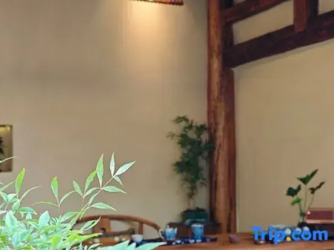 Shaxi Meiyi Homestay