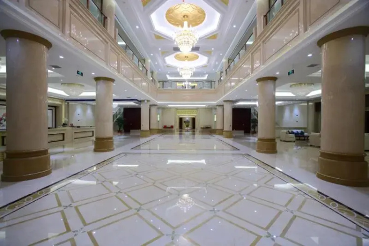 Linyi River Hotel