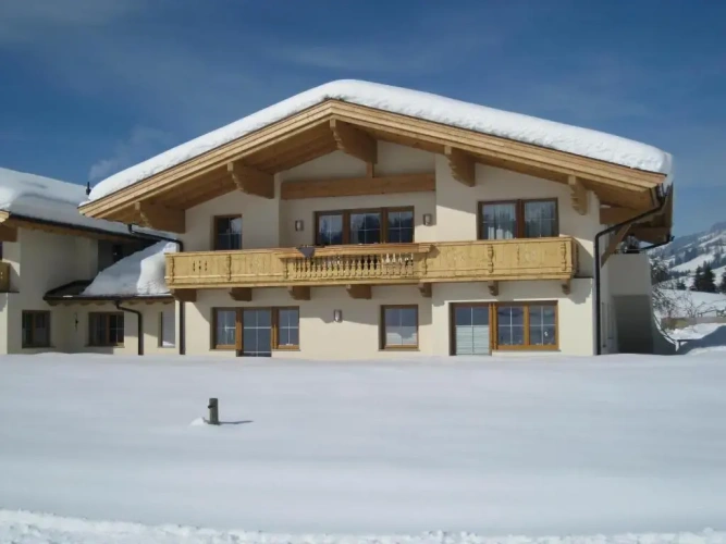 3 Bedrooms Double Apartment