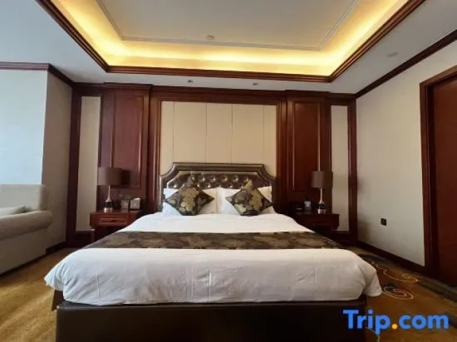 Superior Suite
