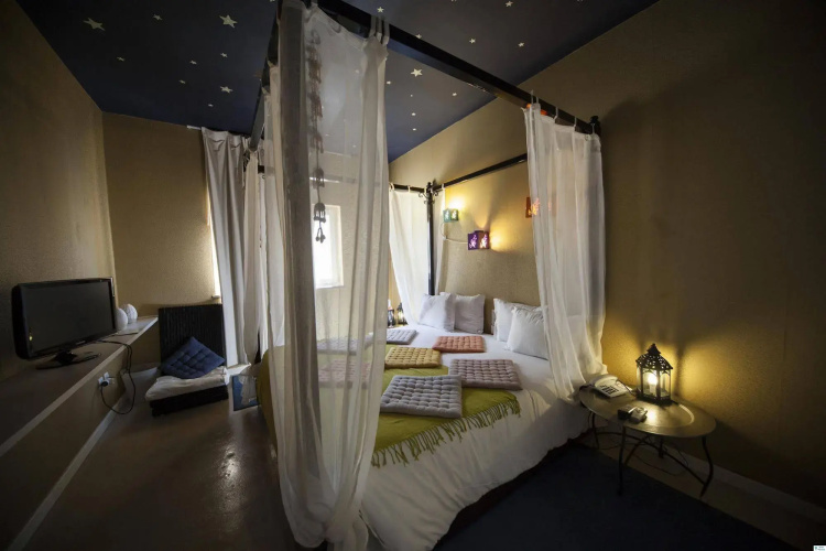 Hotel Made Inn