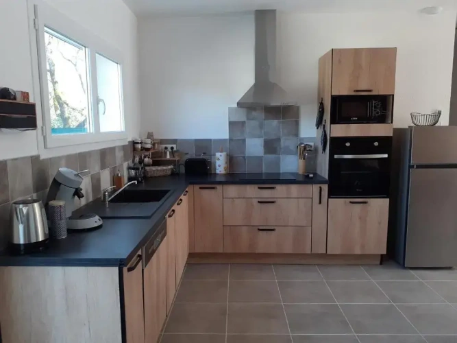 2 Bedrooms Cottage
