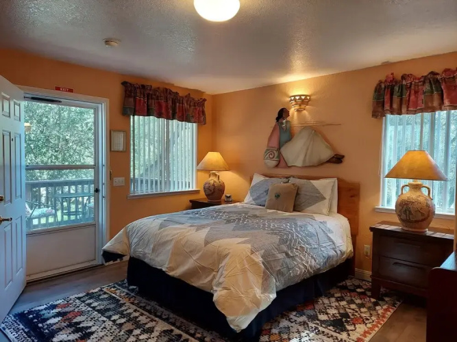 Little Valley Inn