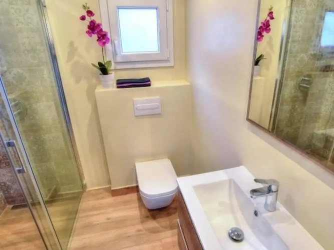 3 Bedrooms Cottage