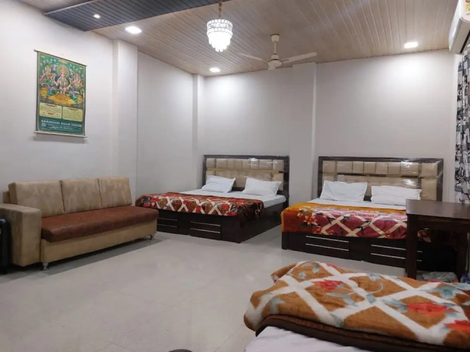 Deluxe Quadruple room