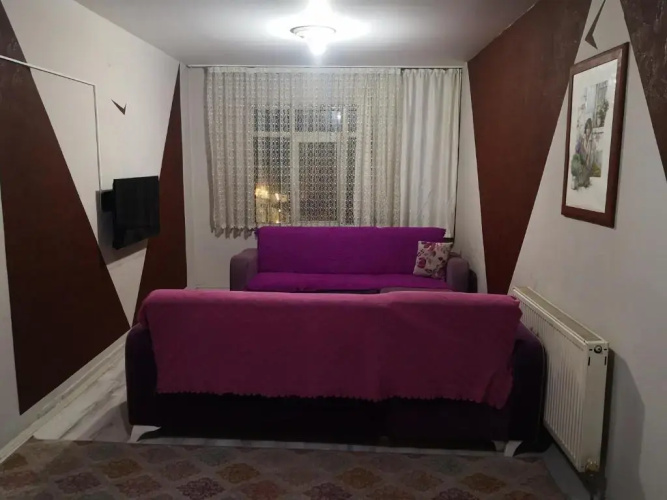 Çağlar apart